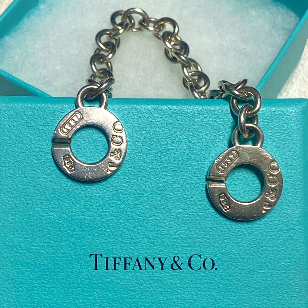 Tiffany & Co. 1837 silver circle clasp bracelet.